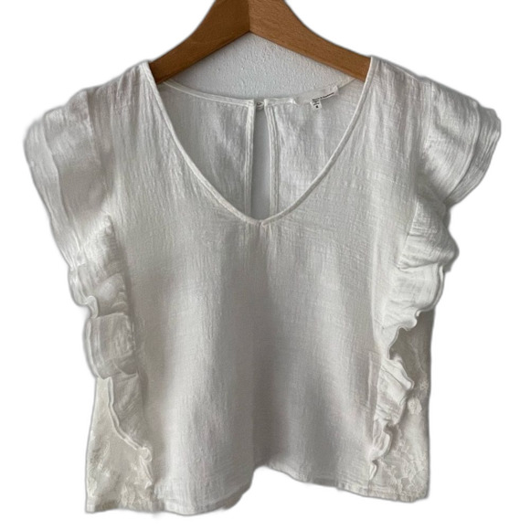 june & hudson Tops - June & Hudson White Ruffle Sleeves Top W/ Lace, Size S
